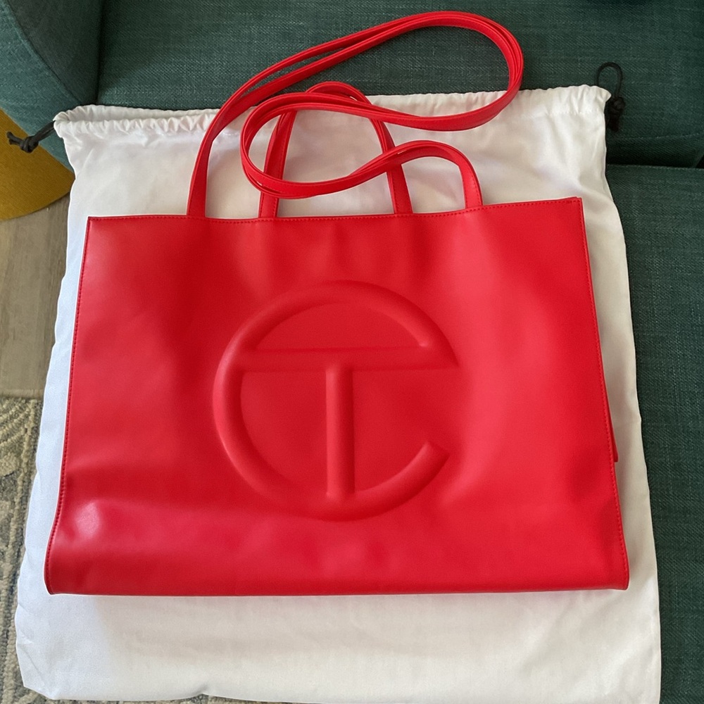 Telfar shopping bag
